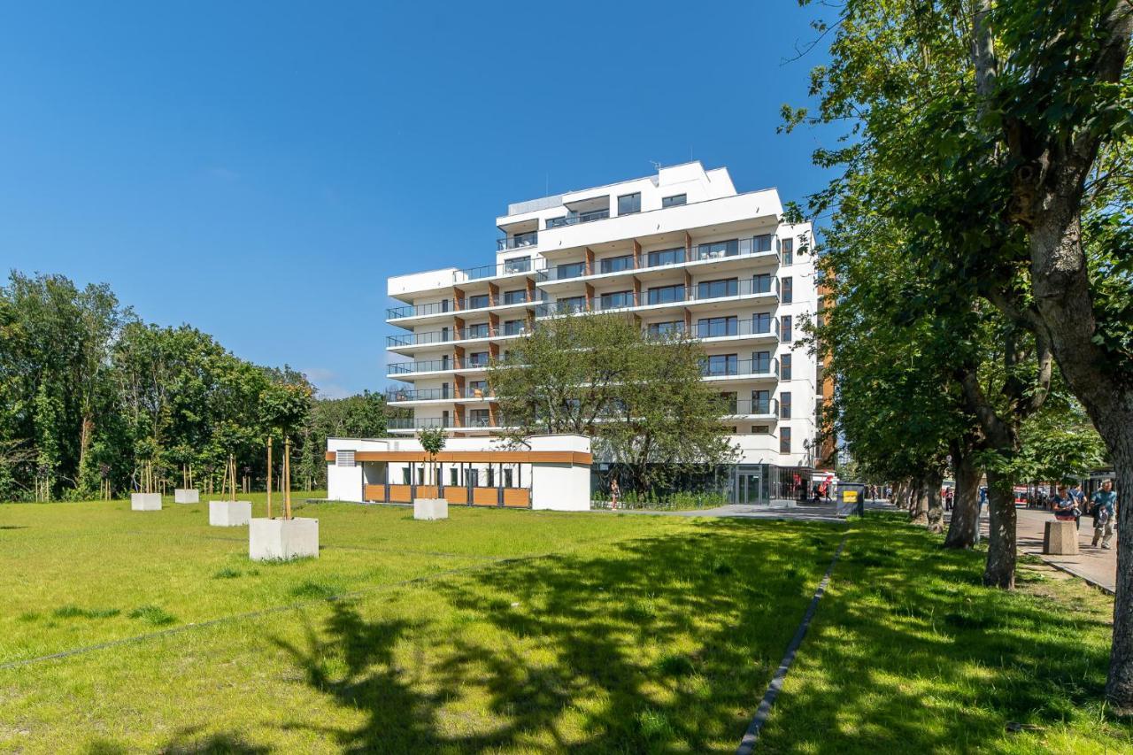 Aquamarina Prima Holiday Studios By The Beach By Noclegi Renters Miedzyzdroje Exteriör bild