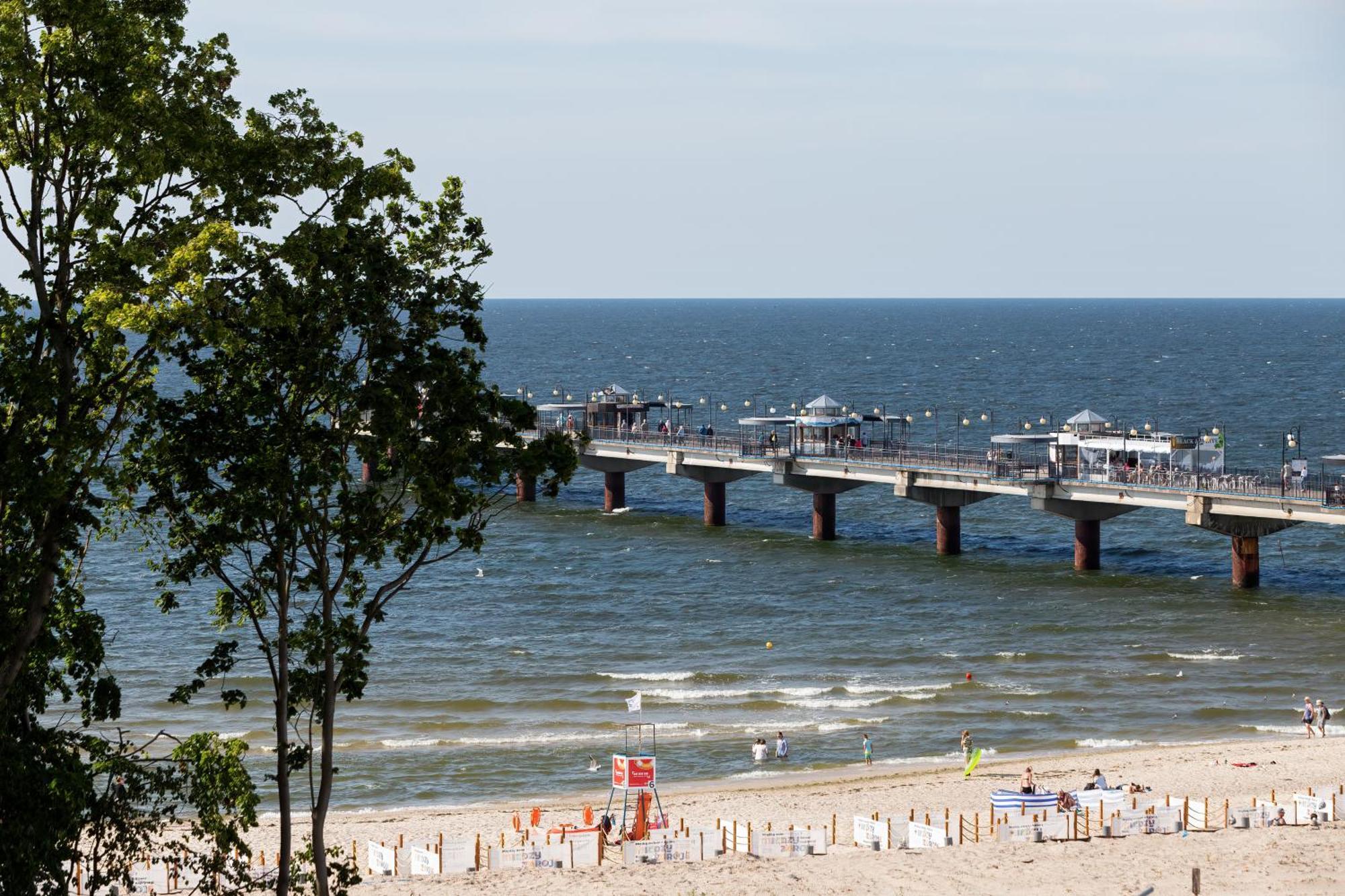 Aquamarina Prima Holiday Studios By The Beach By Noclegi Renters Miedzyzdroje Exteriör bild