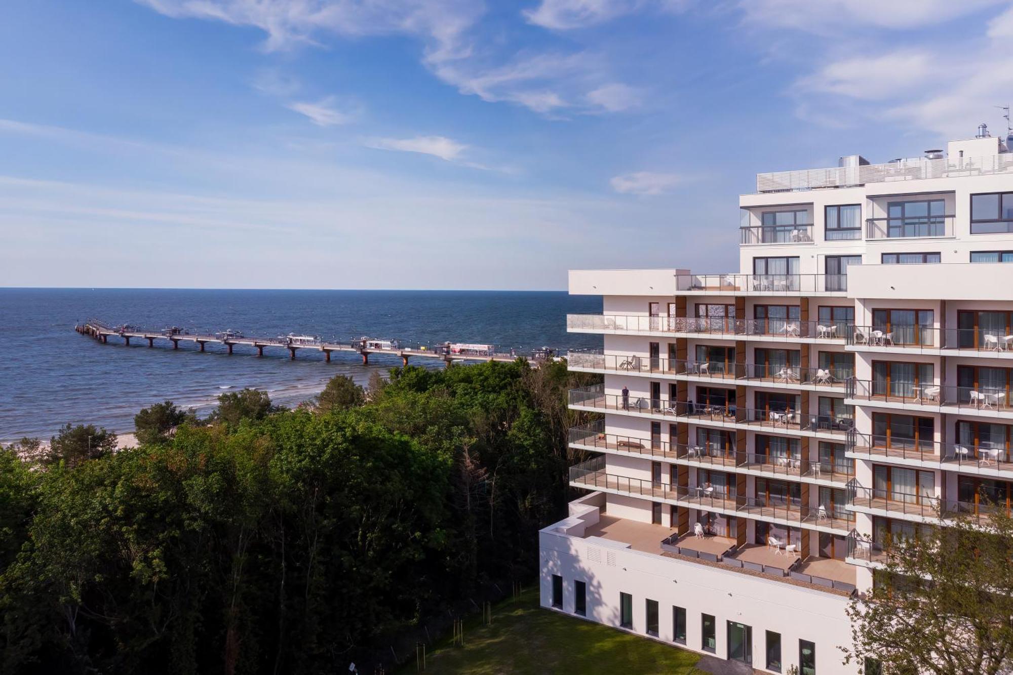 Aquamarina Prima Holiday Studios By The Beach By Noclegi Renters Miedzyzdroje Exteriör bild
